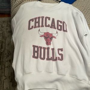 Bulls Abercrombie crewneck